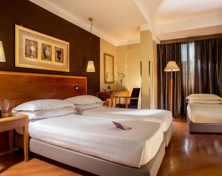 Choose the comfort of a standard room at the Best Western Hotel Spring House Rome